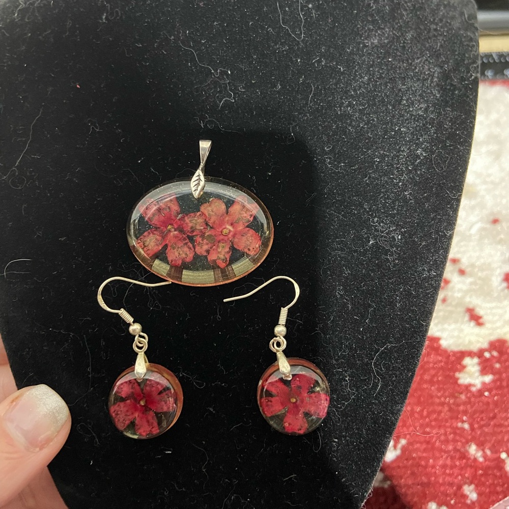 Pressed Red Flower Resin Pendant Earring Set